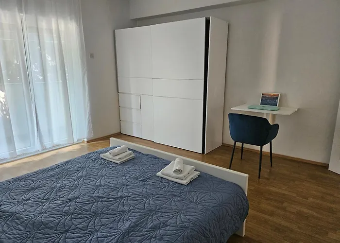 شقة Mirko زادار